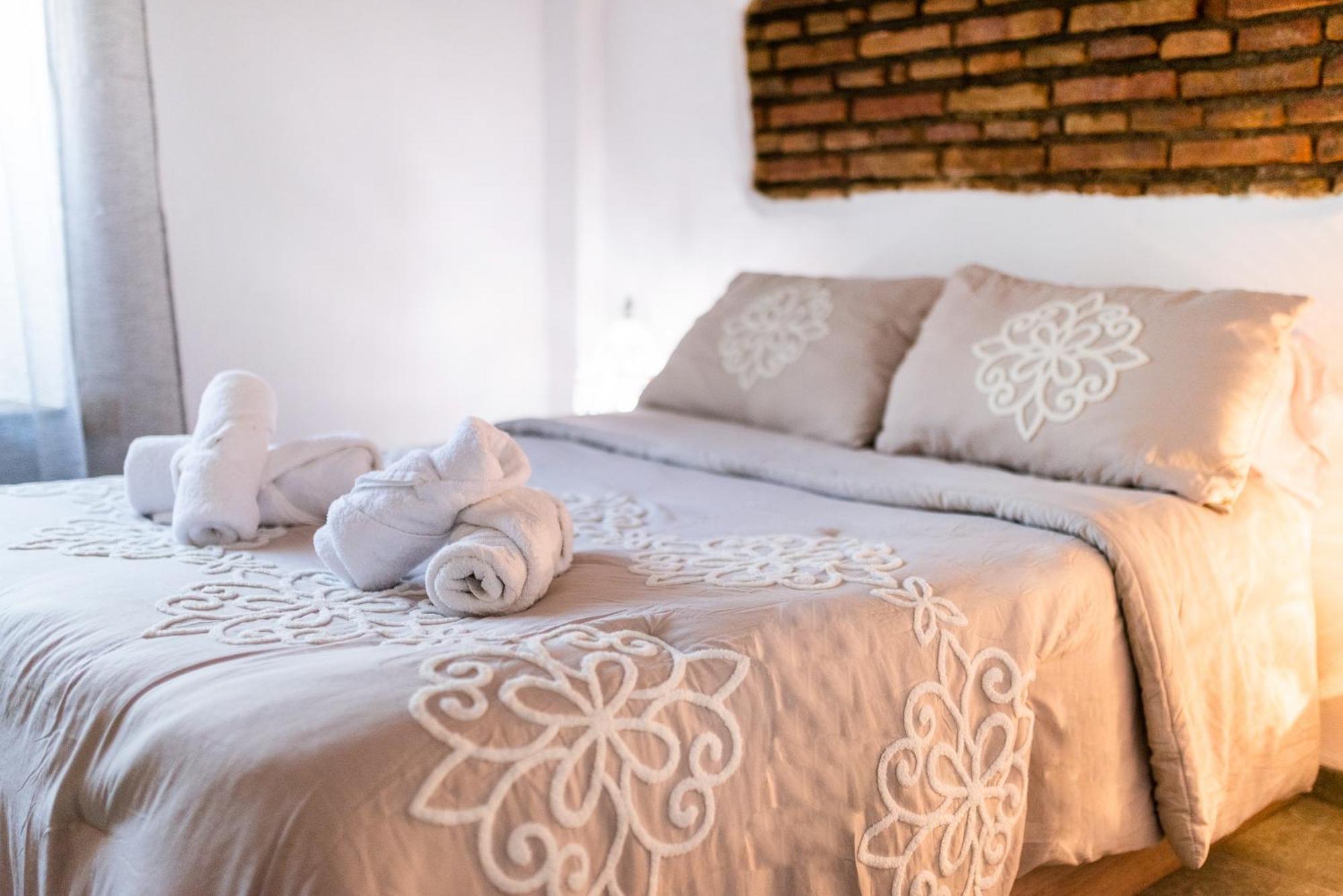 La Casa Del Sacristan Apartment Гранада Екстериор снимка